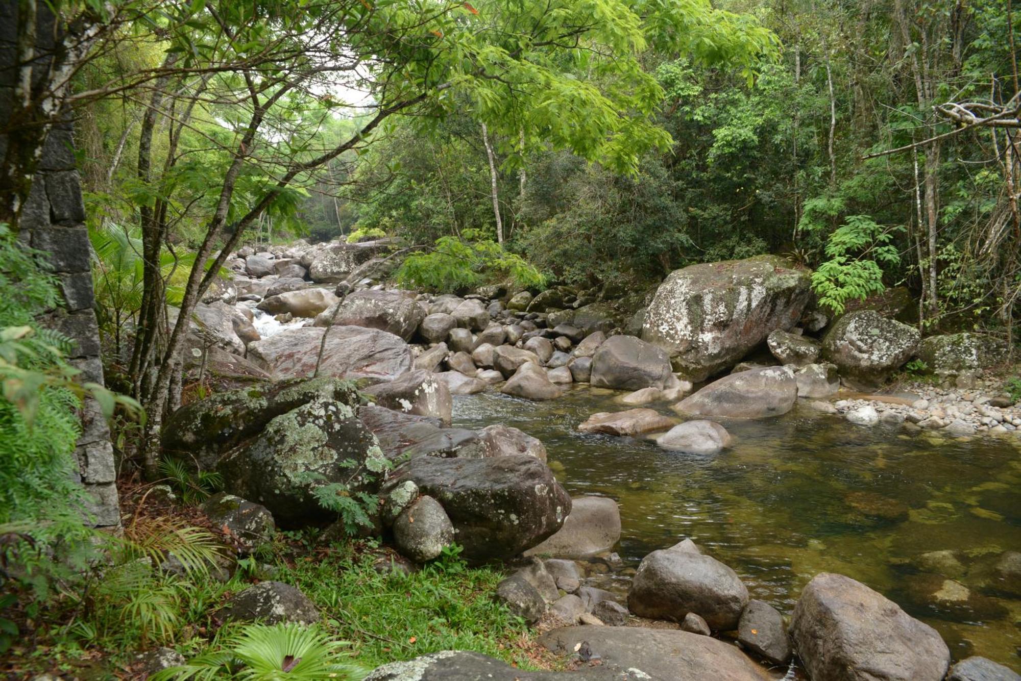 Hotel Pousada Esmeralda Itatiaia  Kültér fotó